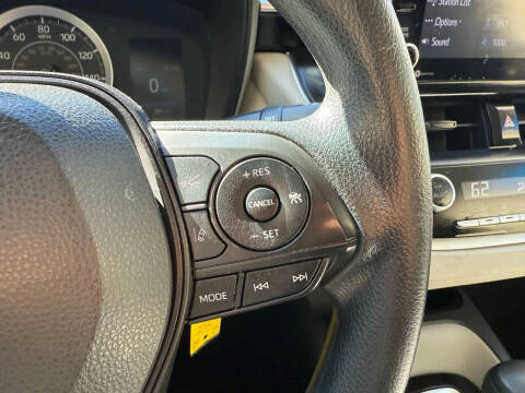 2022 Toyota Corolla LE