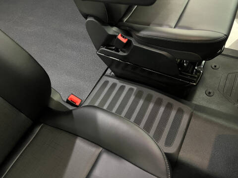 2022 Ford E-Transit 350