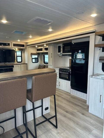 2024 Forest River Surveyor