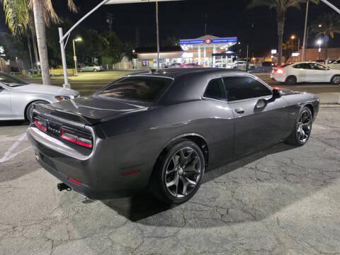 2015 Dodge Challenger