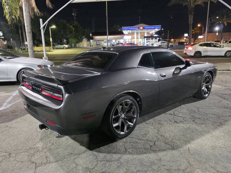 2015 Dodge Challenger