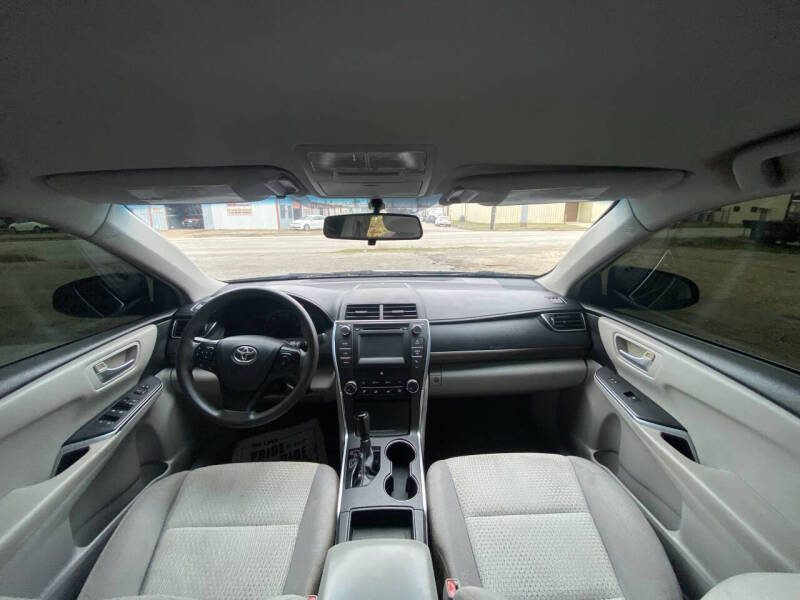 2015 Toyota Camry LE