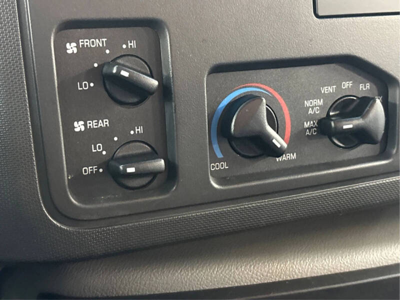 2013 Ford E-Series E-250