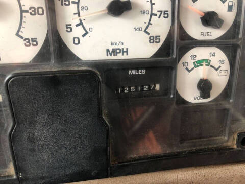 2001 International 3000IC