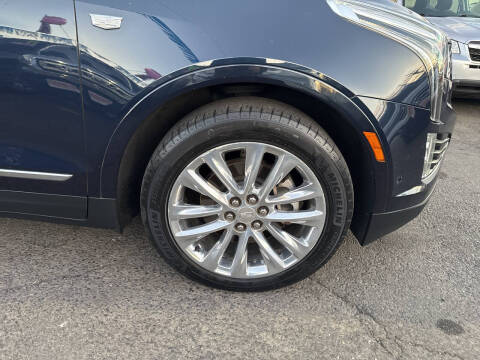 2017 Cadillac XT5 Platinum