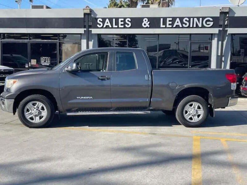 2013 Toyota Tundra Grade