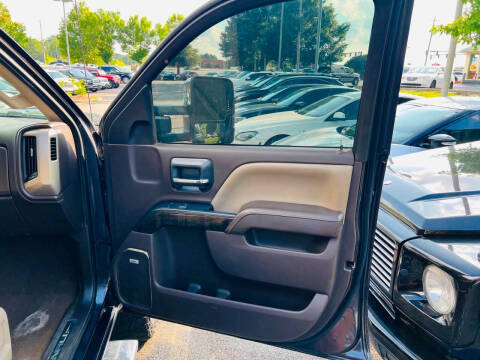 2015 GMC Sierra 2500HD Denali