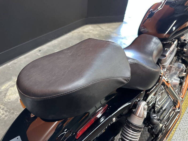 2017 Harley-Davidson XL883L - SuperLow