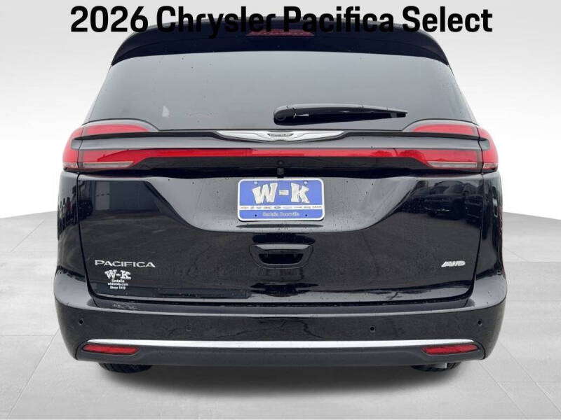 2026 Chrysler Pacifica Select