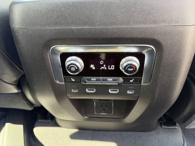 2021 GMC Yukon AT4