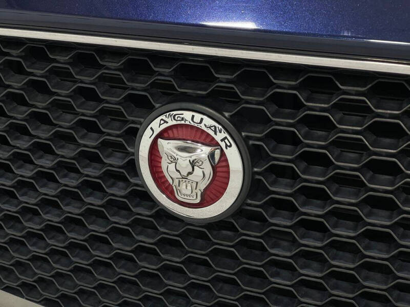 2017 Jaguar F-PACE 35t Prestige