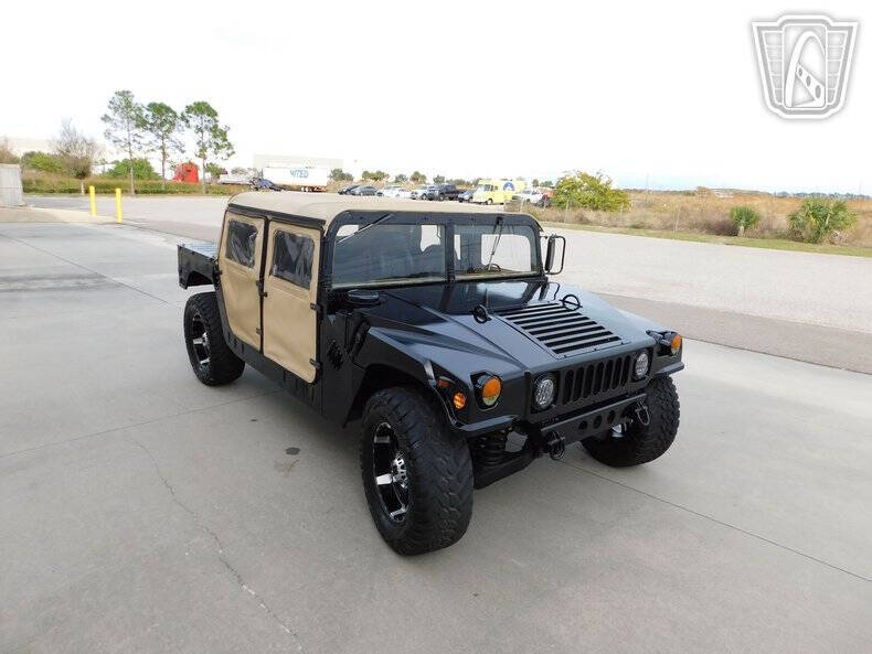 1991 AM General Hummer
