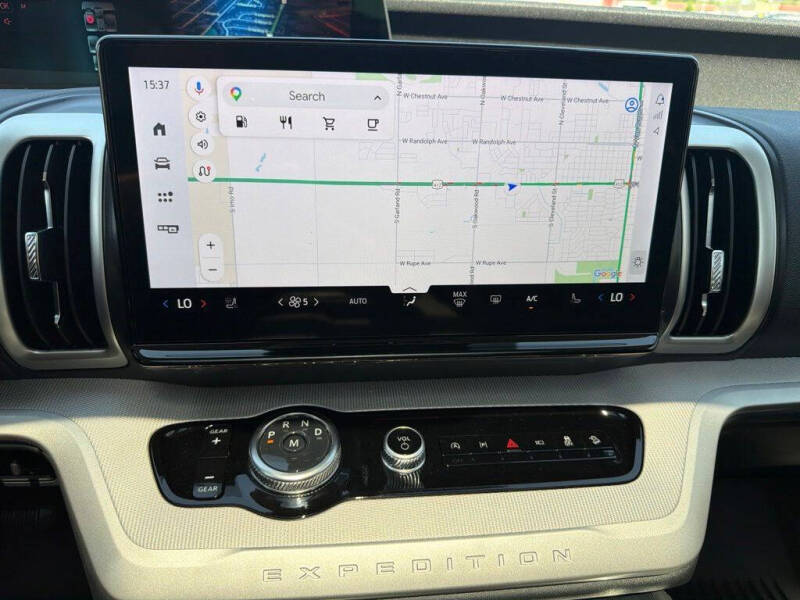2027 Ford Expedition MAX Active