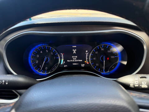 2017 Chrysler Pacifica Touring-L Plus