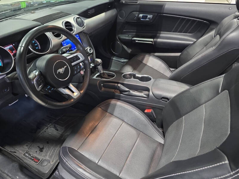 2020 Ford Mustang EcoBoost Premium