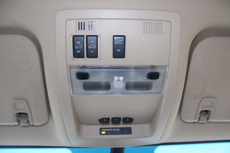 2012 Chevrolet Suburban LT