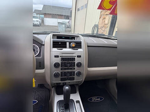 2010 Ford Escape XLT