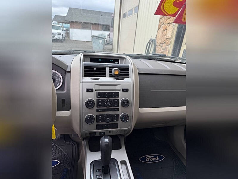 2010 Ford Escape XLT