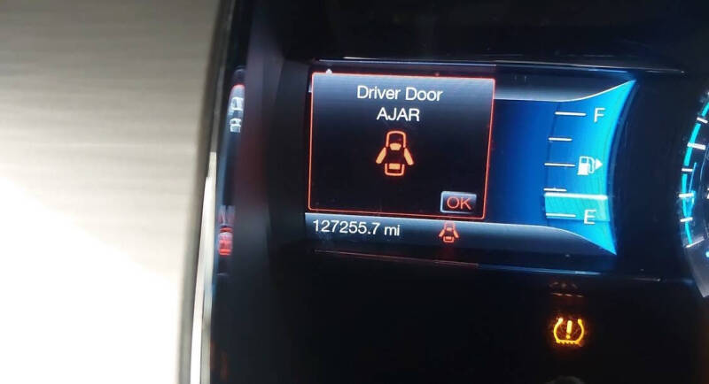 2015 Ford Taurus SEL