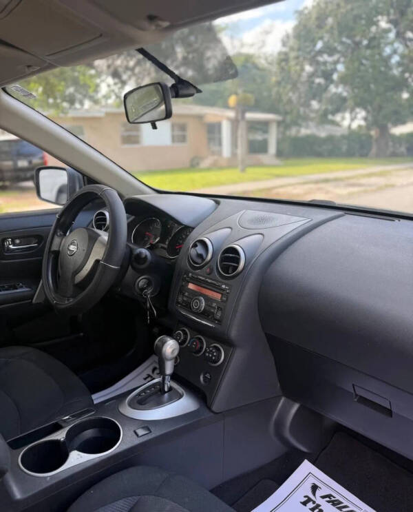 2014 Nissan Rogue Select S