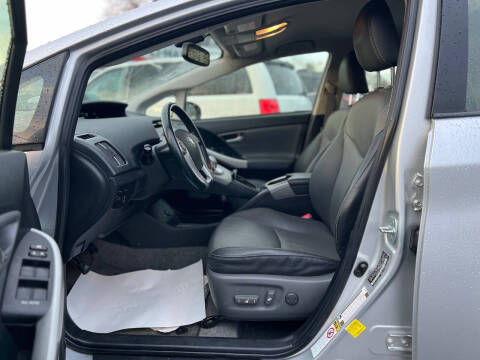 2013 Toyota Prius Five