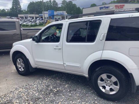 2007 Nissan Pathfinder SE