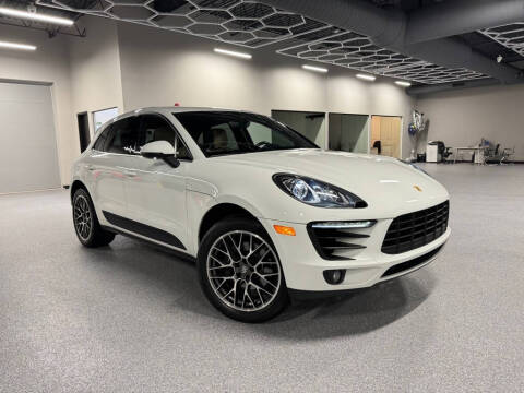 2017 Porsche Macan for sale at EMH Motors in Arlington Heights IL