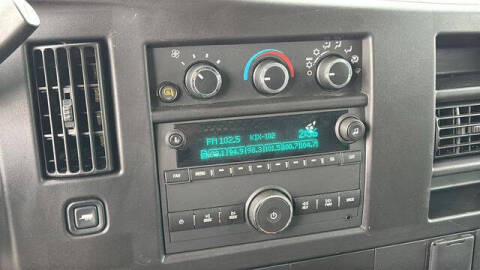 2024 GMC Savana 2500