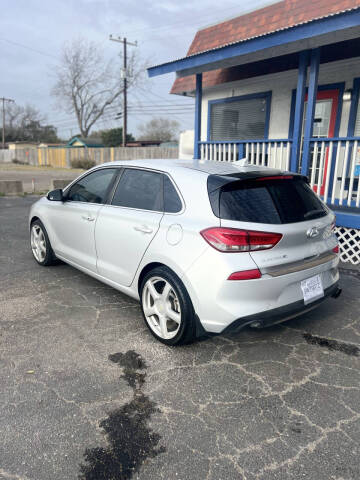 2018 Hyundai Elantra GT Sport
