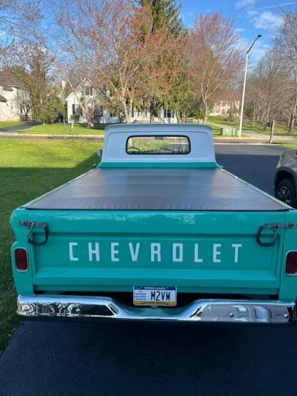 1961 Chevrolet Apache