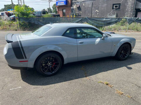 2021 Dodge Challenger