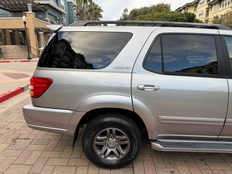 2004 Toyota Sequoia Limited