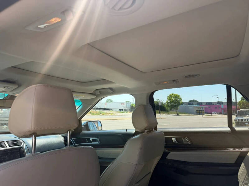 2016 Ford Explorer Platinum