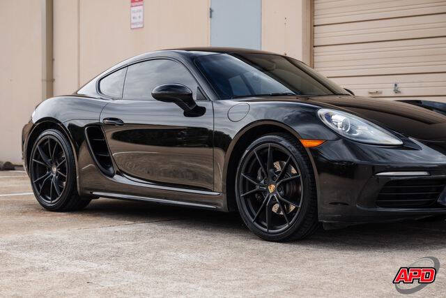 2019 Porsche 718 Cayman