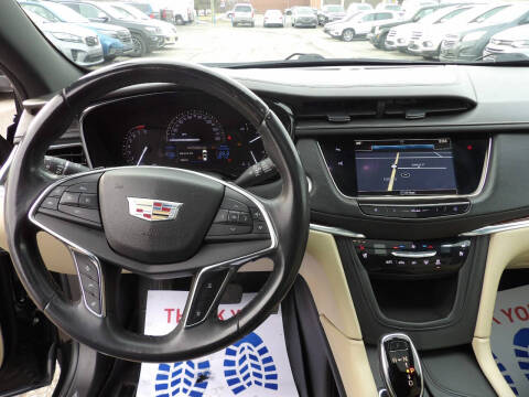 2017 Cadillac XT5 Premium Luxury