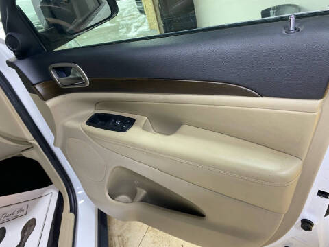 2015 Jeep Grand Cherokee Laredo