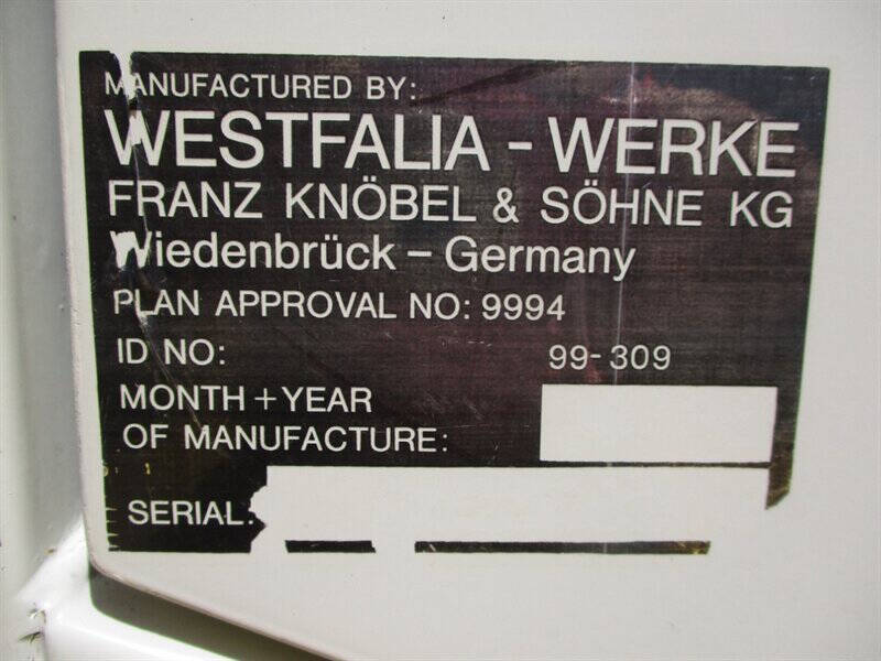 1982 Volkswagen Vanagon Camper