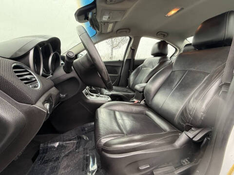 2011 Chevrolet Cruze LT