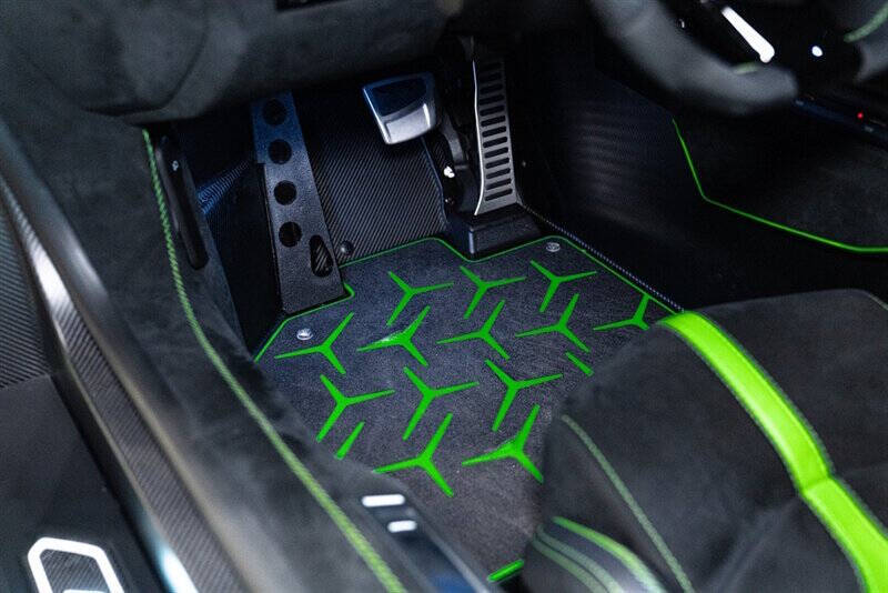 2021 Lamborghini Aventador LP 770-4 SVJ