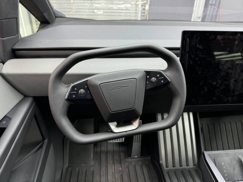 2024 Tesla Cybertruck