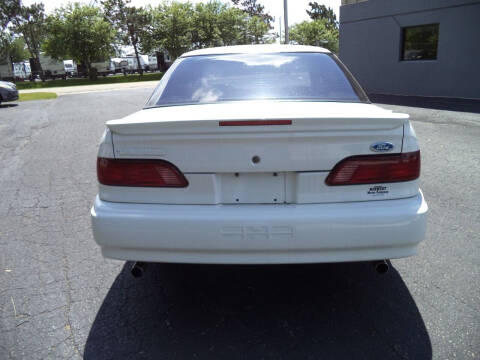 1993 Ford Taurus SHO