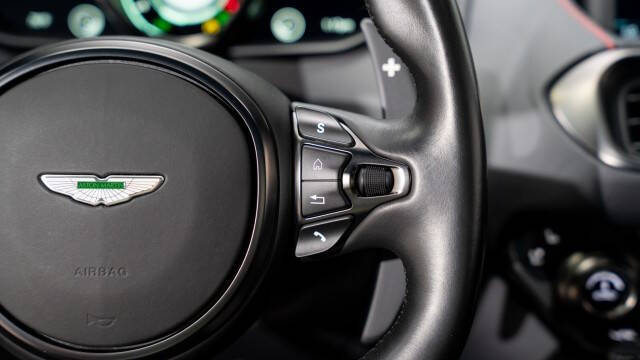 2023 Aston Martin Vantage