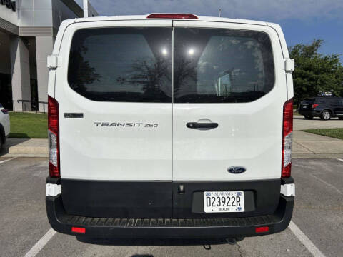 2024 Ford Transit