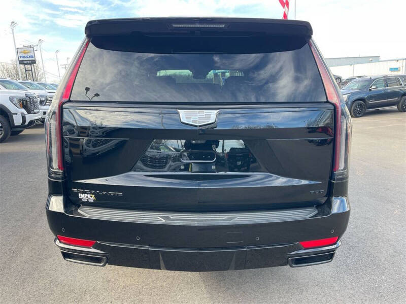 2022 Cadillac Escalade Sport Platinum