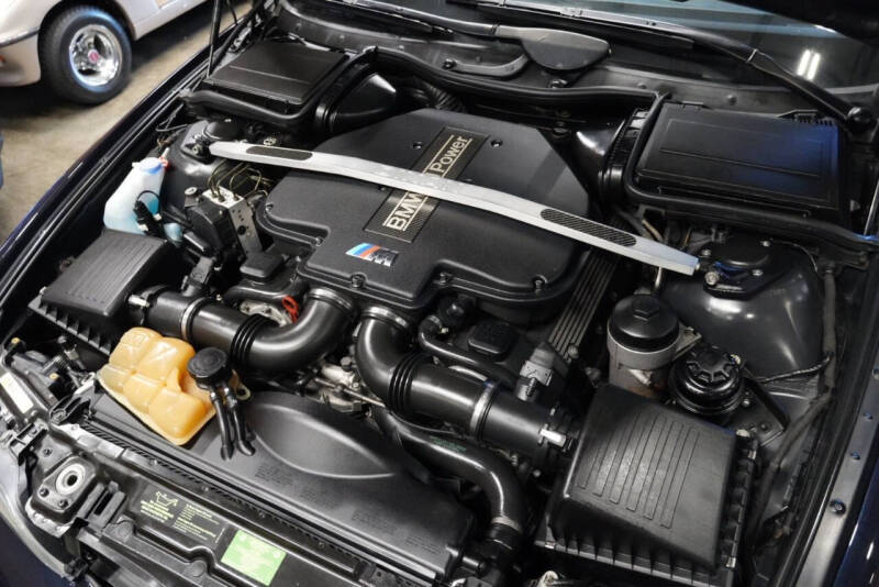 2001 BMW M5