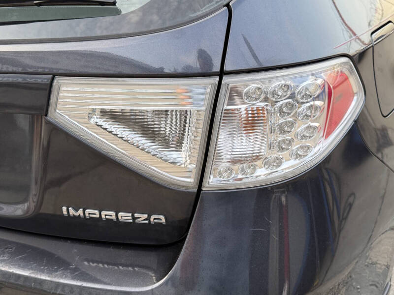 2011 Subaru Impreza 2.5i Premium