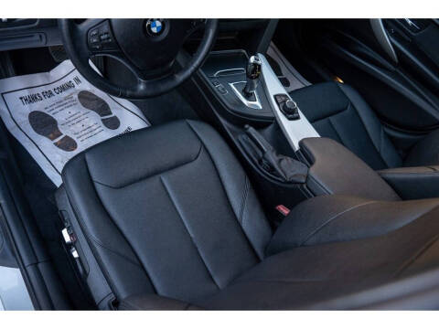 2018 BMW 3 Series 320i