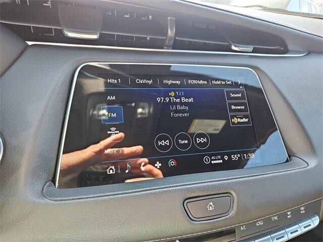 2023 Cadillac XT4 Premium Luxury