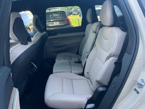 2025 Volvo EX90 Twin Plus 7P