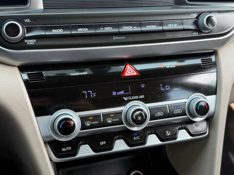 2020 Hyundai Elantra